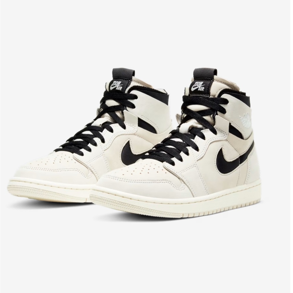 Women's Air Jordan 1 Zoom Air
Summit Sail Size 8